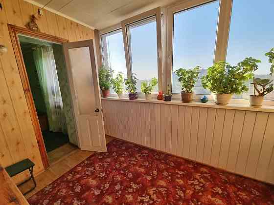 Продам 4-х комнатную квартиру в Донецке Донецк