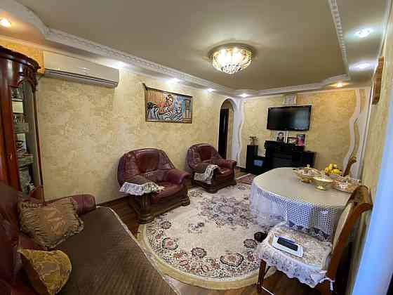 Продается 3-х комнатная квартира в Приморском районе (пр. Нахимова). Мариуполь