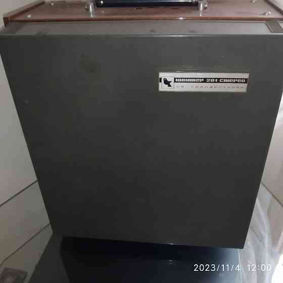 лот: 4 катушечных магнитофона Юпитер (201-203) Донецк