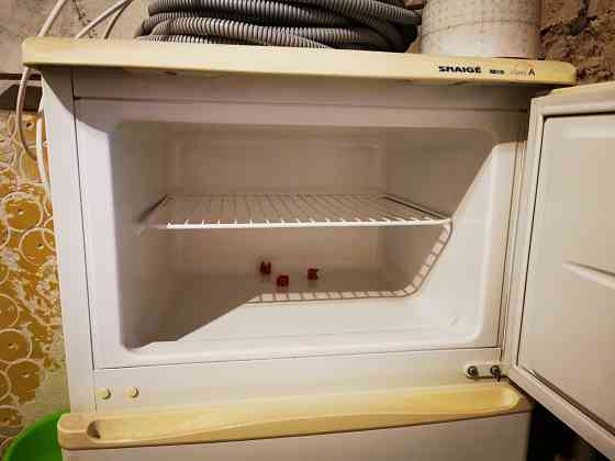 Продам холодильник Snaige Донецк