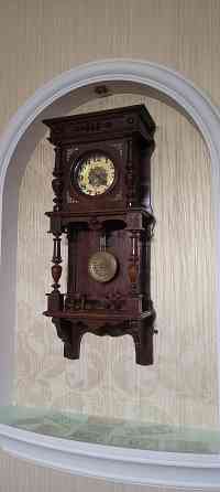 Старинные настенные часы Макеевка