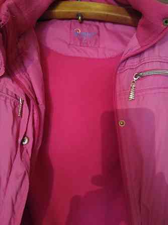 Детская розовая куртка Донецк