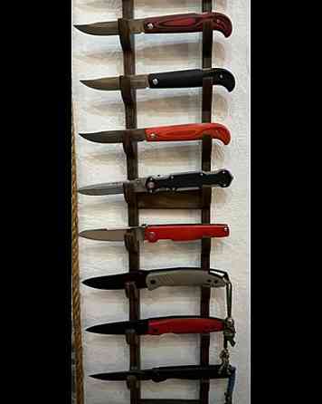 Подставка для коллекционных ножей на 12 Донецк