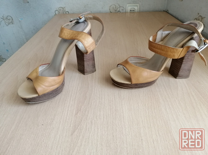 Продам кожаные босоножки, р. 37-36 Донецк - изображение 3