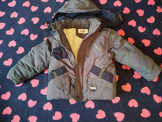 Куртка димесезонная детская с капюшоном на 2-3 года Енакиево