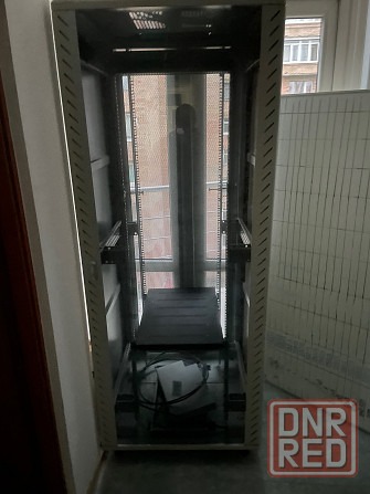 Шкаф телекоммуникационный напольный 42U (800х800) дверь стекло Донецк - изображение 1