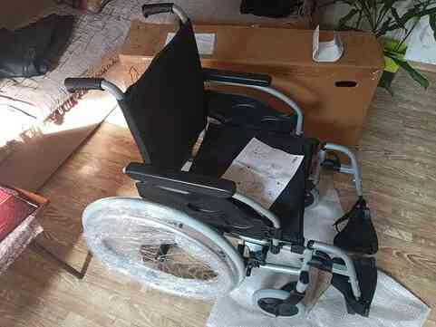 инвалидные коляски комнатные немецкие униварсал для дома и улицы складные лёгкие сидение все размеры Макеевка