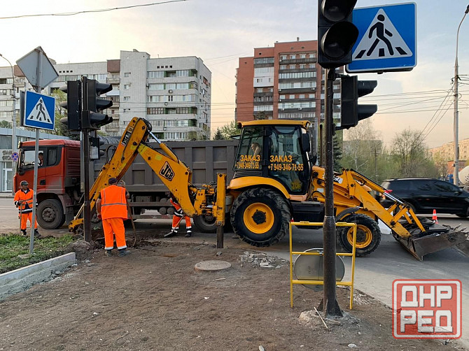 Услуги экскаватора погрузчика JCB 3cx/ 4cx Гидромолот, Ямобур, Вилы Донецк - изображение 1