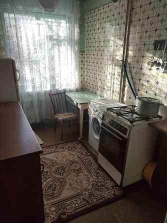 Продам двух комнатную квартиру на Мирном. Донецк