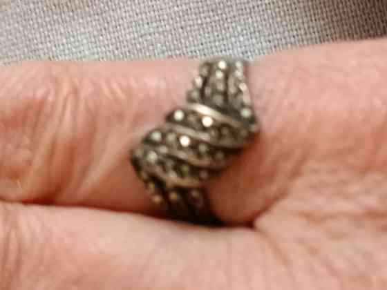 продам набор из серебра -кольцо и серьги Донецк