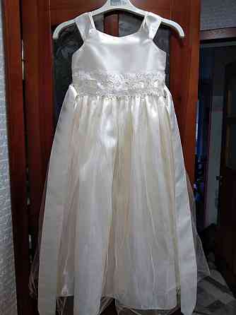 Продам нарядное платье р. 134-140 Донецк
