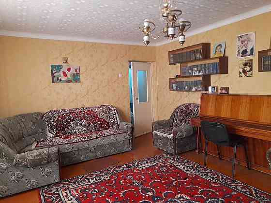 ПРОДАМ 3-х квартиру Старобешево