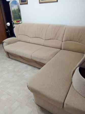 Продаю угловой диван для гостинной Донецк