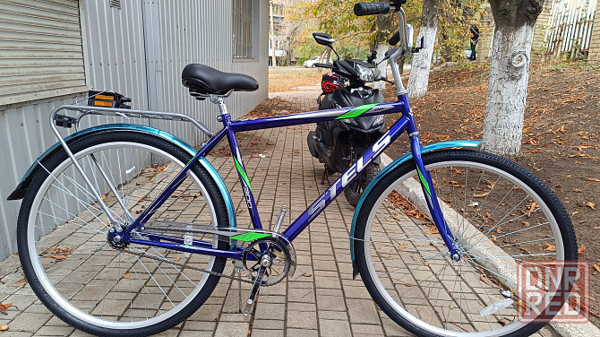 Велосипед stels navigator 28 300 lady серый Макеевка - изображение 1