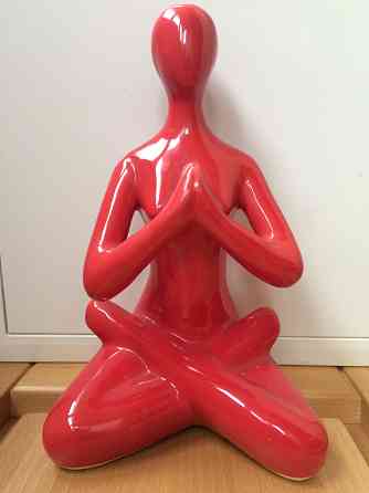 Статуэтка Йогиня в медитации. Керамика. 23 см Донецк
