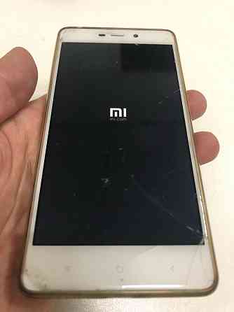 Смартфон Xiaomi Redmi 4 3Gb 32Gb разбито стекло Донецк