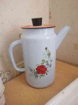 Продам эмалированный чайник кофейник Донецк