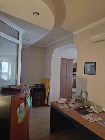 Продается в центре города, офис, Калининский район. Донецк