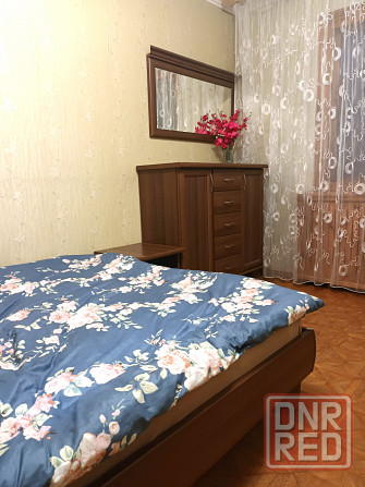 Квартира посуточно центр Донецк - изображение 1