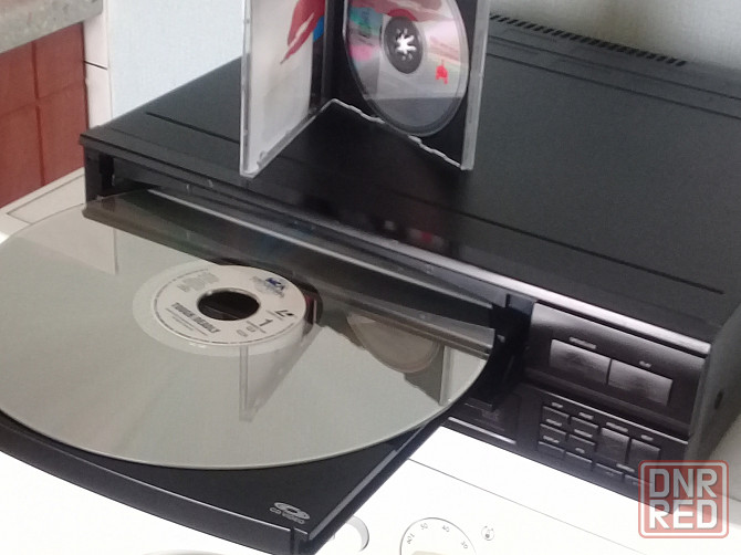 Проигрыватель Philips CDV-496 (Laserdisc) Макеевка - изображение 1