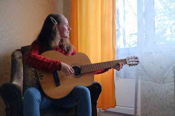 Уроки игры на гитаре, укулеле Донецк