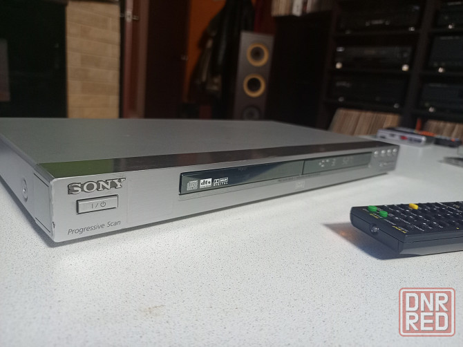 DVD проигрыватель "Sony"-DVP-NS585R. Донецк - изображение 1