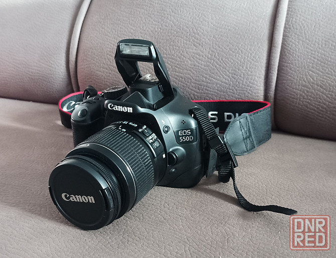 Зеркальный фотоаппарат Canon EOS 550D (с доп. принадлежностями) Донецк - изображение 2