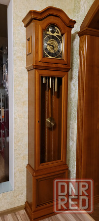 Напольные механические часы с четвертным боем Kienzle Макеевка - изображение 1