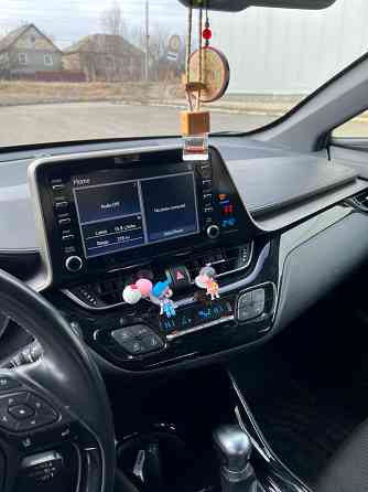 Продам Toyota C-HR 2.0, 2019 г. Макеевка