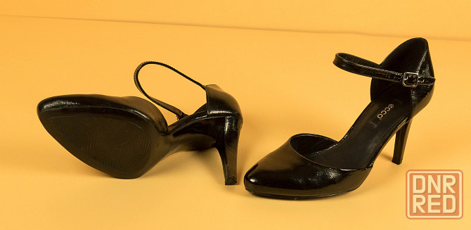 Классические черные туфли фирмы Ecco, размер 37 Донецк - изображение 4