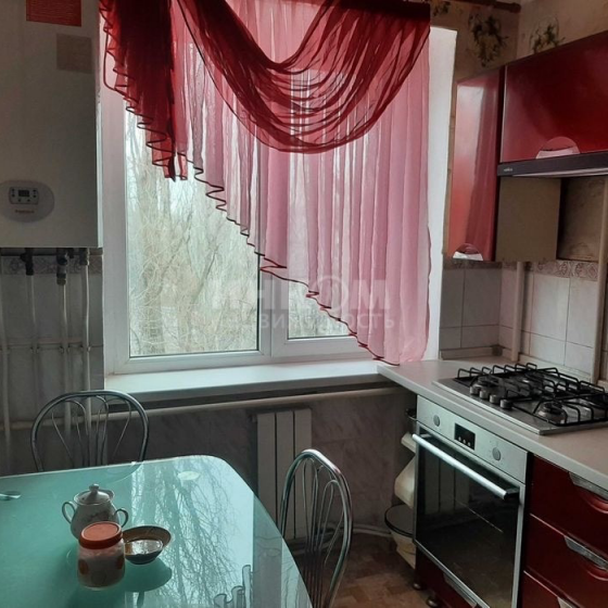 Продам 2х комнатную квартиру с АО в городе Луганск, квартал Волкова Луганск