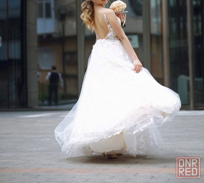 Свадебное платье Макеевка - изображение 2