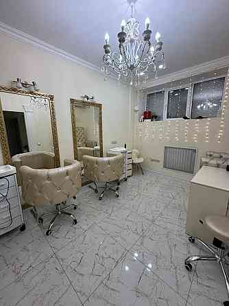 Продам салон красоты, евро, мебель, оборудование, Центр города. Донецк