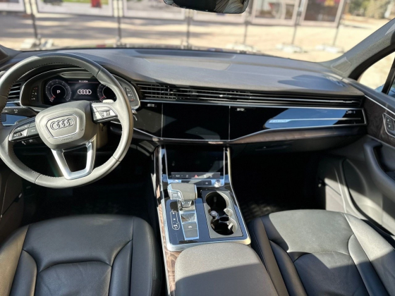 Продам Audi q7 Донецк