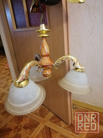Продам люстру светильник на 3 рожка Донецк - изображение 1