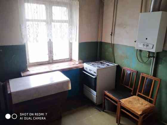 Продается 2-х комнатная квартира под ремонт, пр. Павших Коммунаров Донецк