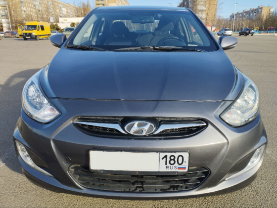 Продам в Донецке свой ухоженный исправный Hyundai Accent 1,6 л акпп с минимальным реальным пробегом! Донецк