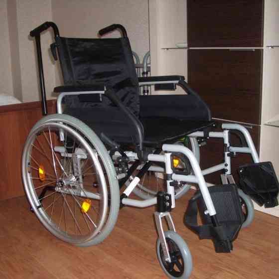 Продам новую инвалидную коляску Донецк