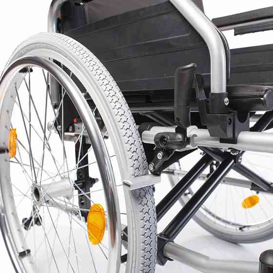 Продам новую инвалидную коляску Донецк