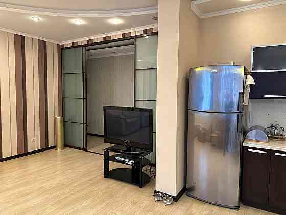 Продаю 3-х комнатную квартиру на Панфилова с ремонтом Донецк