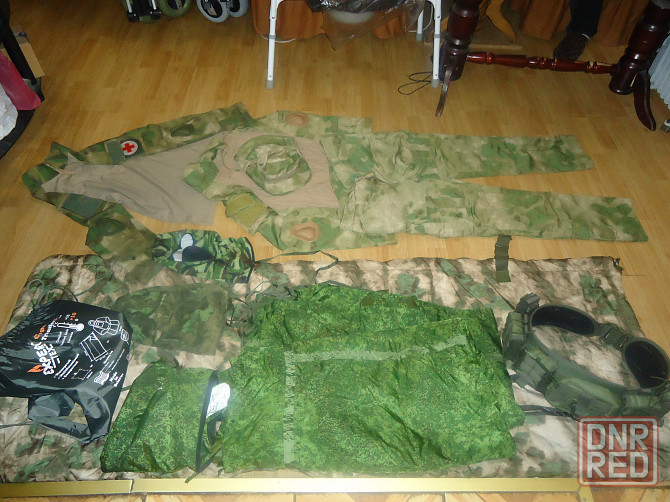 комплект мужских военное одежды пр-во китай много всего абсолютно новые дёшовр Донецк - изображение 1