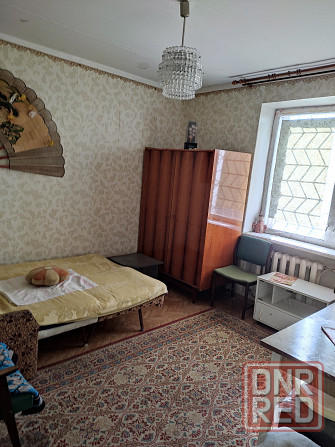 Продам 1 комнатную квартиру в Докучаевске, Центр Докучаевск - изображение 1