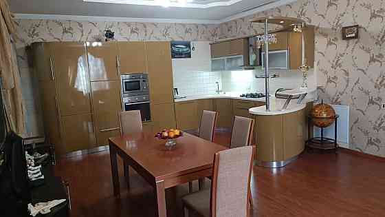 Продам два дома на участке 650 кв. и 150 кв. м. ул. Олимпиева Донецк