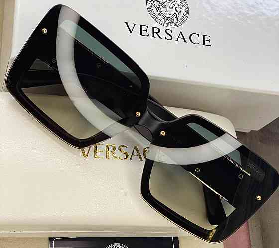 Солнцезащитные очки Versace. Донецк