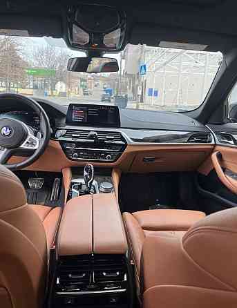 Срочно BMW 530XI SeriesМ пакет 2020год Новая машина Салон Кожа Донецк