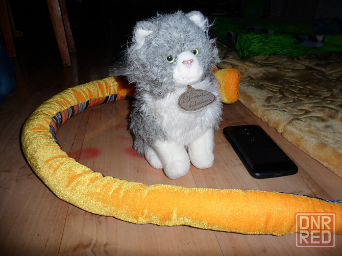 Две качественные мягкие игрушки, змея и кошка. Отличное сост. Цена! Донецк - изображение 1