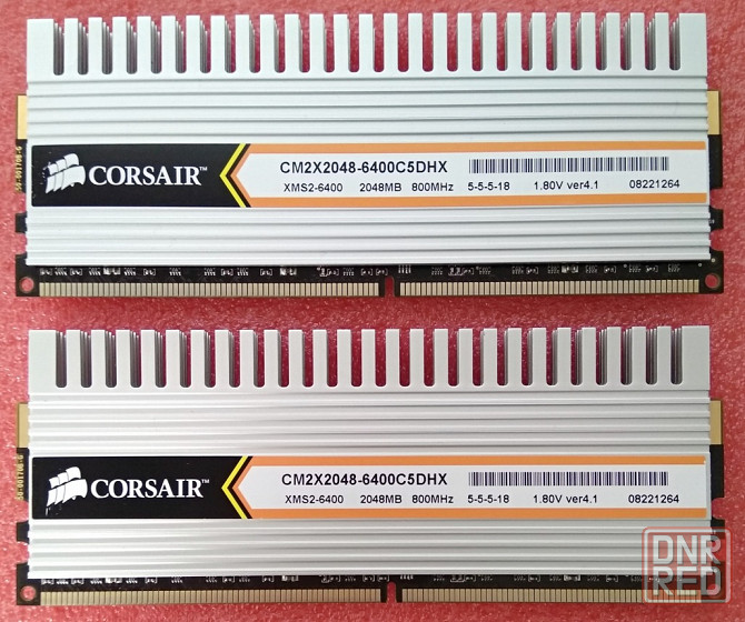DDR2 2Gb + 2Gb 800MHz (PC2-6400) CL5 Corsair - CM2X2048-6400C5DHX - DDR2 4Gb - оперативная память Донецк - изображение 1