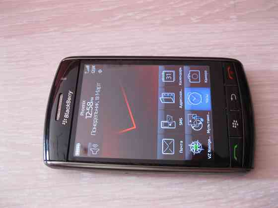 Оригинальный смартфон BlackBerry Storm 9530+родное зарядное Донецк