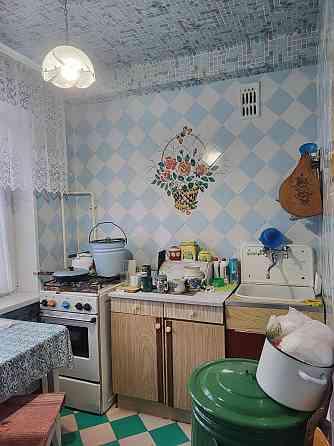 Продам 2 комнатную квартиру . г.Енакиево ( ул.Брайляна) Енакиево