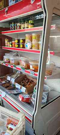 Продам холодильную витрину регал Донецк